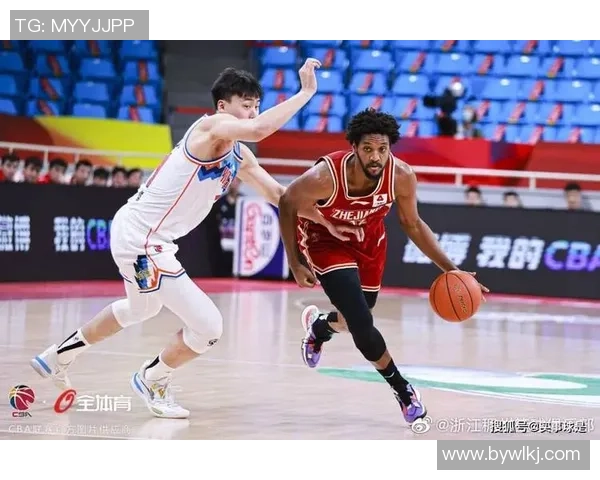 重庆篮球队强势领跑城市联赛积分榜以50分稳居第一