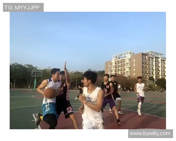 深圳篮球队的包夹战术解析与深度剖析篮球比赛中的战术运用与团队协作